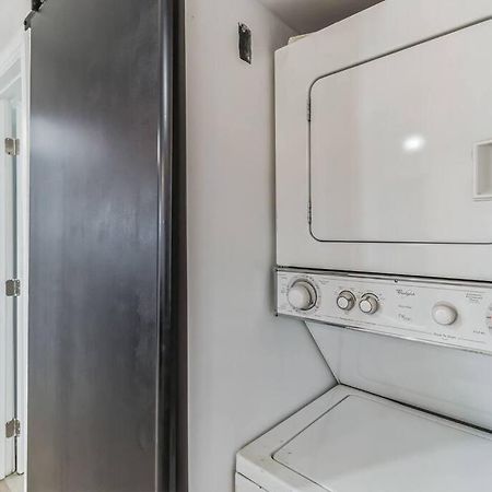 Modern City Ranch 3 Bdrm Family Home Access By Dirt Road Palmdale Luaran gambar